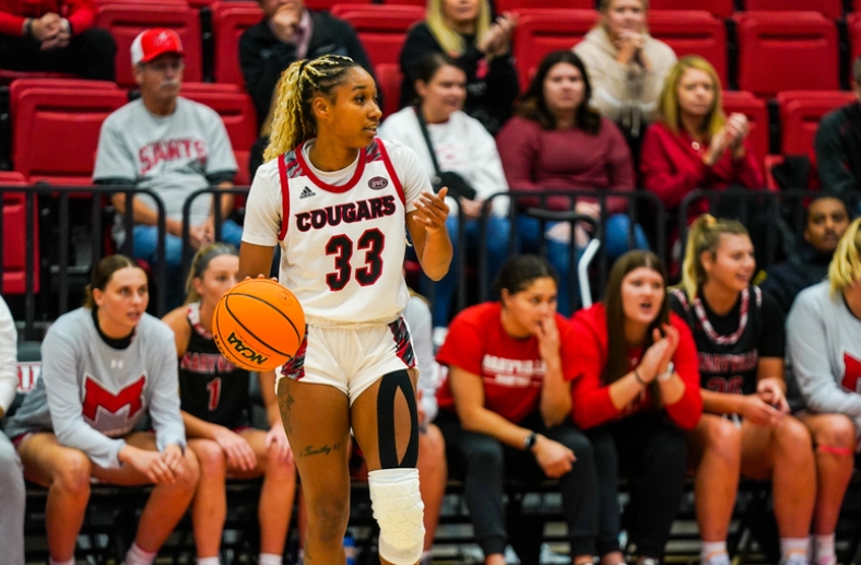 SIUE Cougars fall to Dayton Flyers(图1)